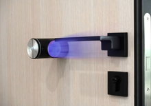 Load image into Gallery viewer, AUTOMATIC DOOR HANDLE DISINFECTION
